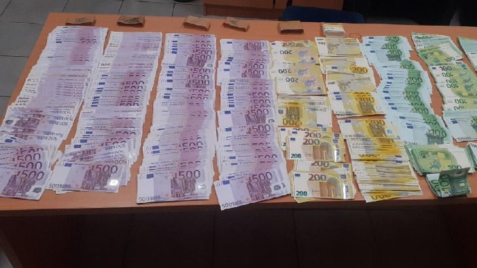 Za 60.000 evra - garsonjera